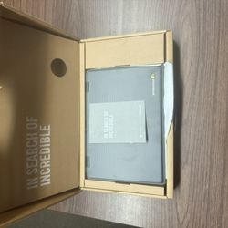 Asus Chromebook CR1,  64GB,    1366x768 ChromeOS