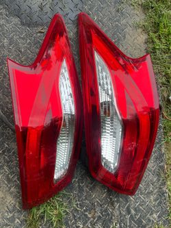 15-18 Nissan Altima taillights