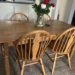 4 Seat Wood Dining Table