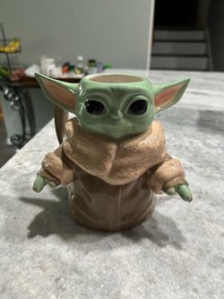 Baby yoda grungy mug