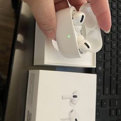 Air Pods Pro / 