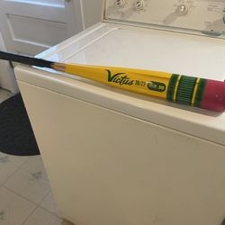 Victus Pencil bat