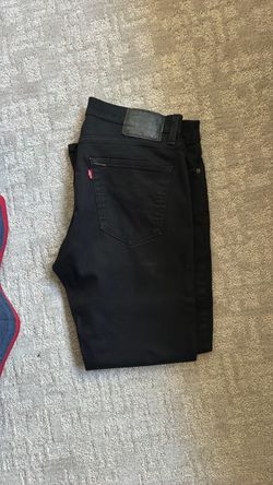 (1)34 by 29 black Levi’s 501
