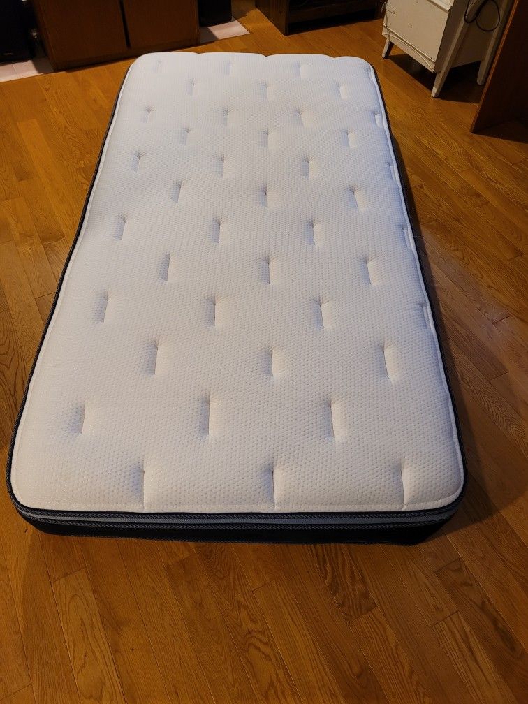 Twin Bed (Matress And Bed Frame)