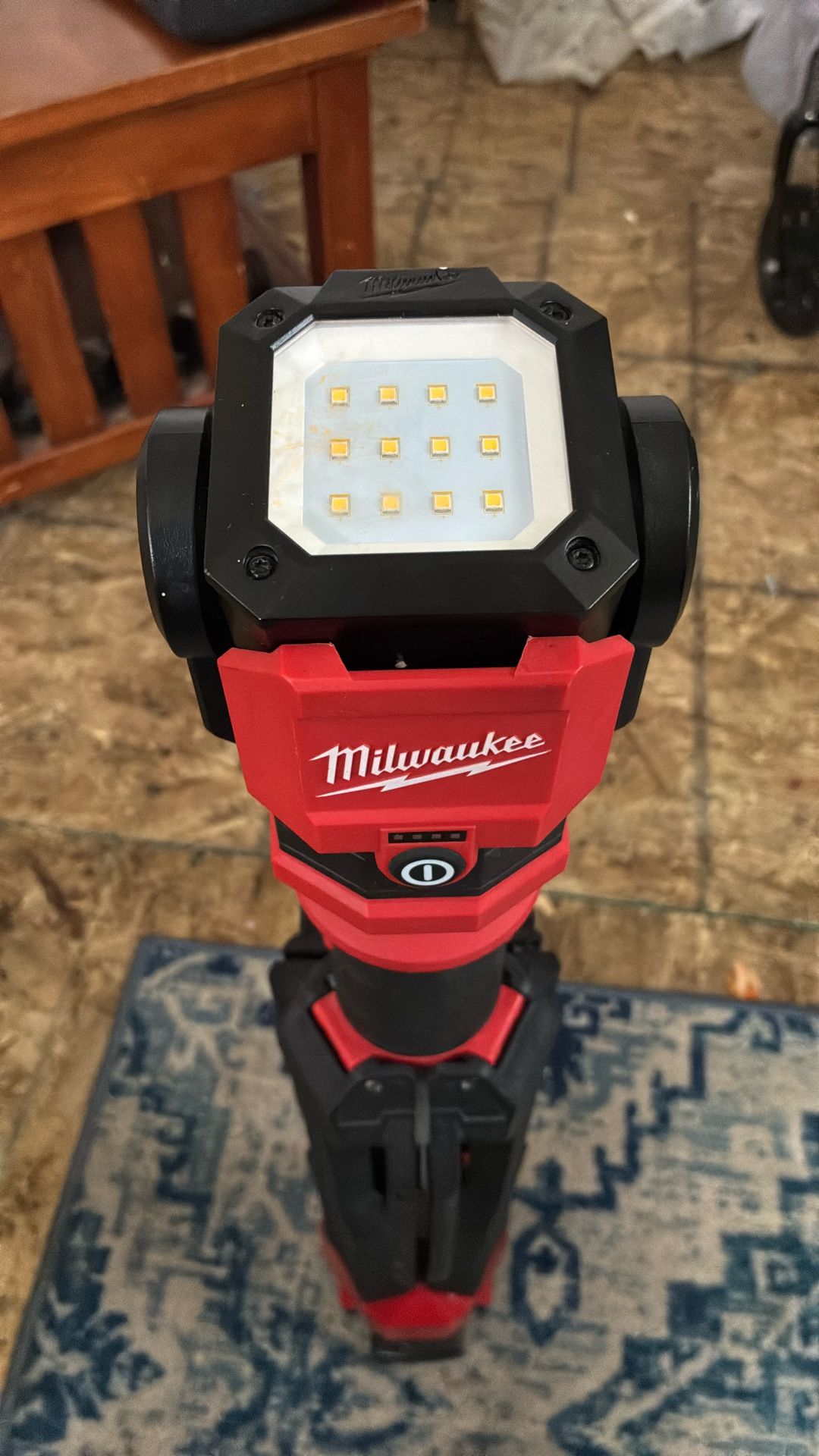 Milwaukee Light Tower M12
