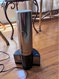 Electric Wine Opener - handheld rechargeable