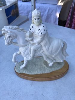 Rey mago de porcelana