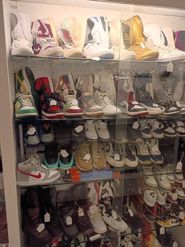 Retro Blowout Sale!!!π₯π₯