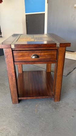 Solid wood tile top end table with drawer