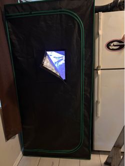 Grow tent 3x3x72