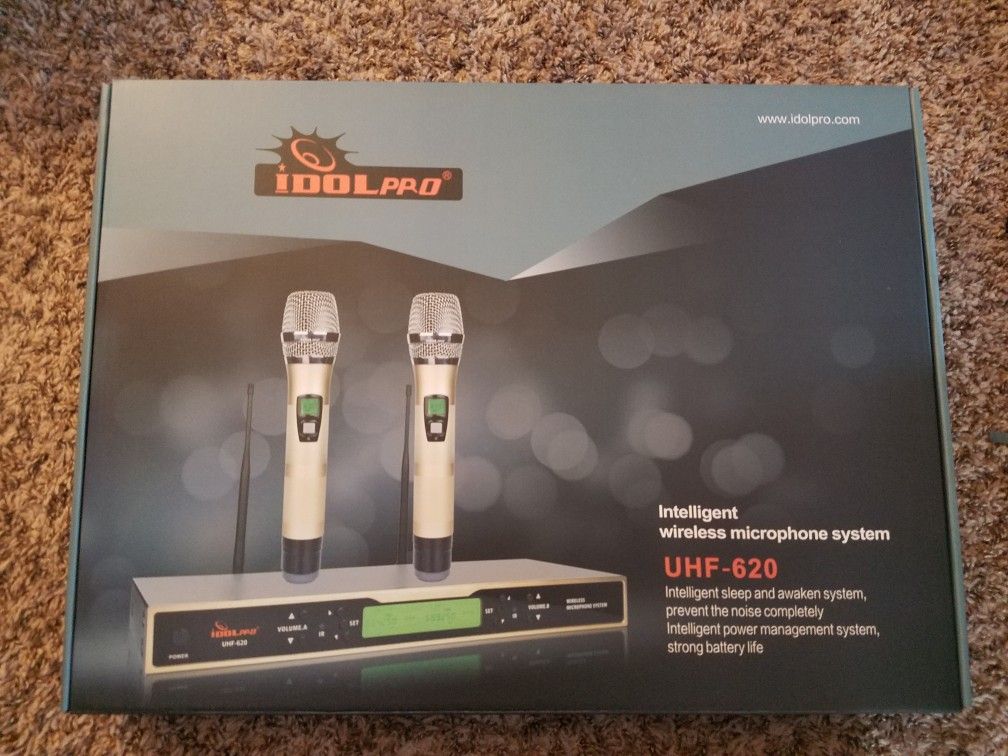 Idolpro UHF-620 intelligent wireless microphone system