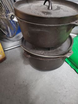 Ex large cast-iron Dutch ovens