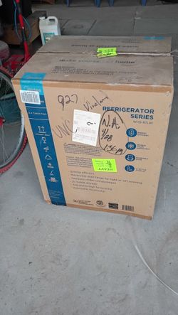 Mini refrigerator