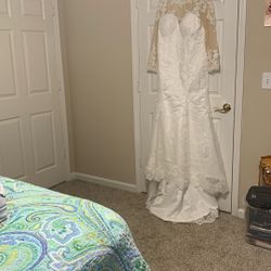 Wedding gown 