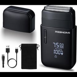 Electric Shaver Men’s IPX7 Waterproof LCD Display Rechargeable – NEW