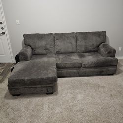 Roland Couch With Reversible Chase