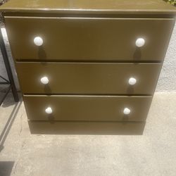 Small Dresser  With Bookshelf