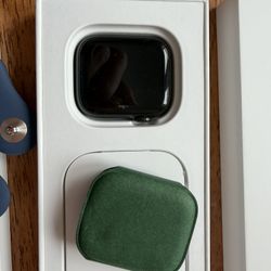 Apple Watch Series 7 41mm GPS + Cellular