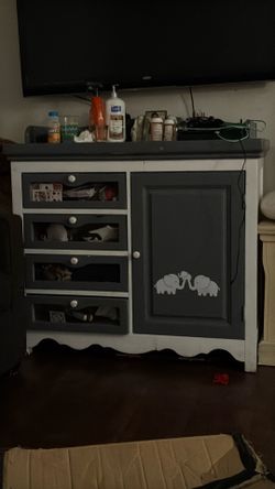 Baby changing station