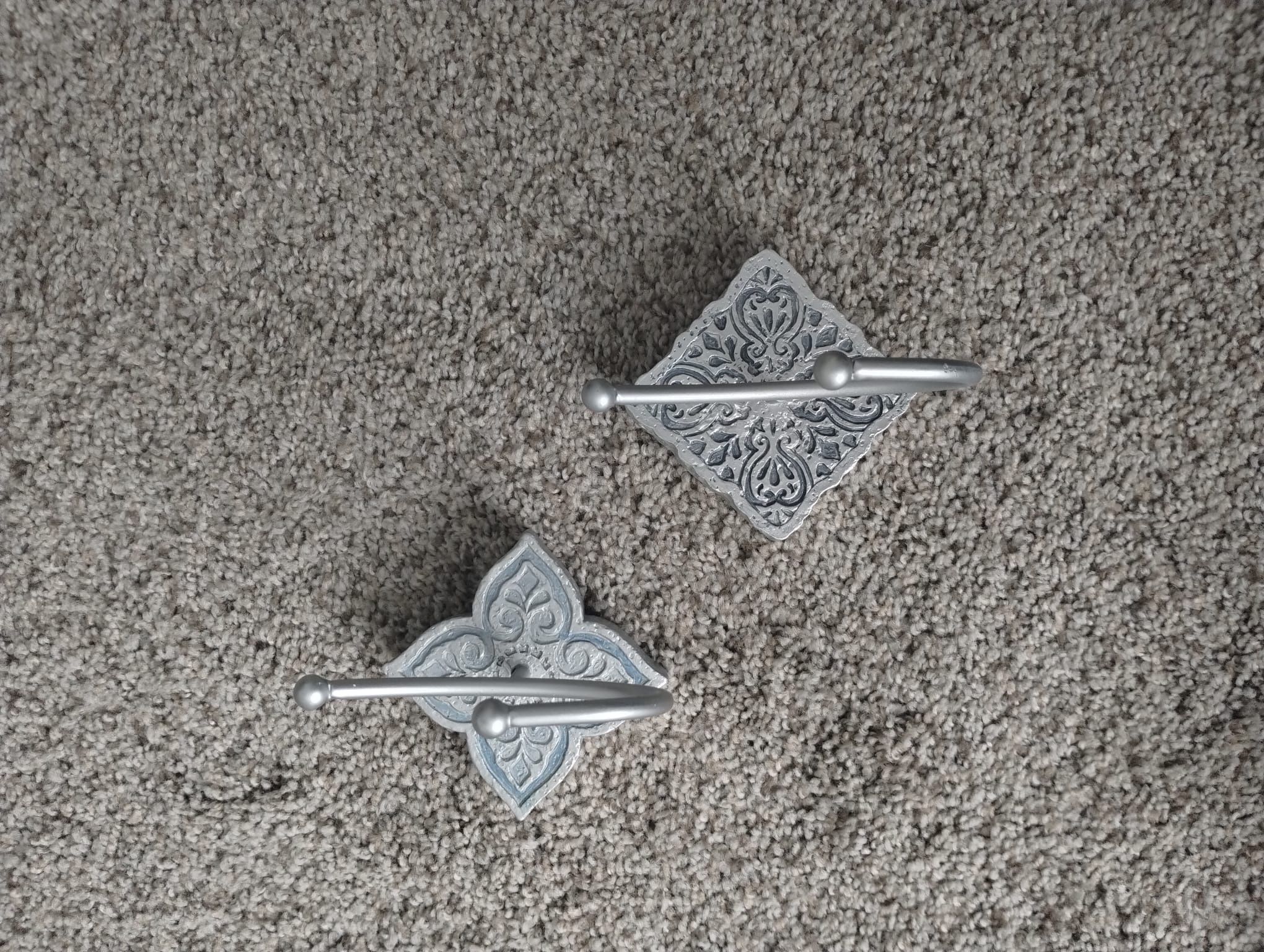 Wall hangers
