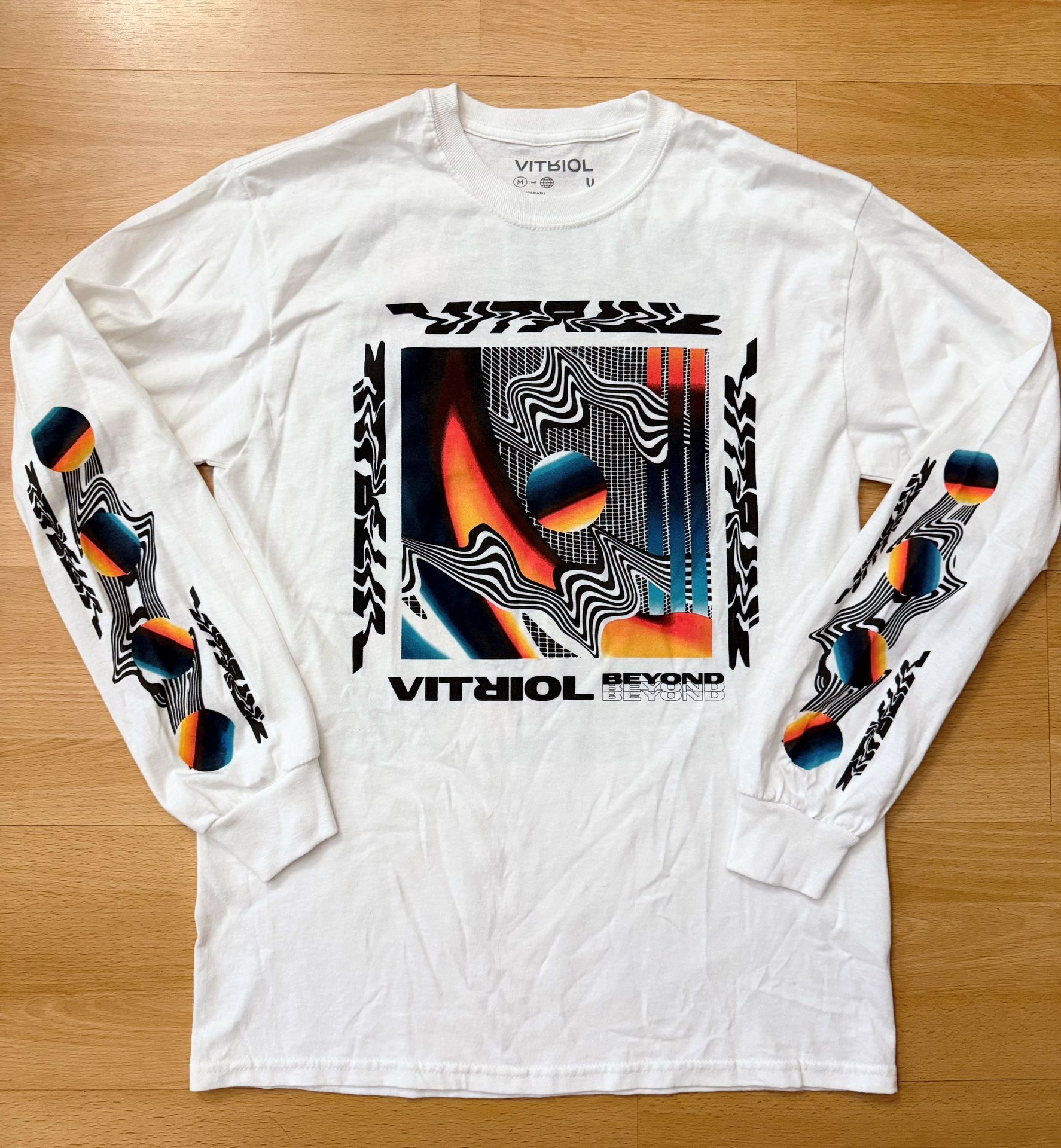 New Men’s M Zumiez Vitriol Beyond T-shirt Tee Geo pattern long sleeve Sweatshirt