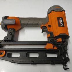 Ridgid 16 Gauge Nail Gun