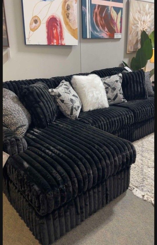 OM• $38 Initial • Brand New Midnight Madness Sectional With Chaise