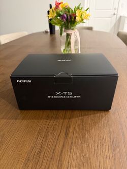 Fujifilm X-T5 in Black - NEW