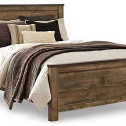 Trinnell Queen Bed