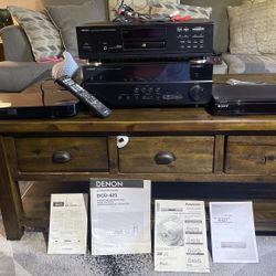 Stereo And DVD Players