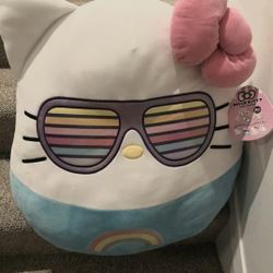 Big HELLO KITTY Squishmallow! 