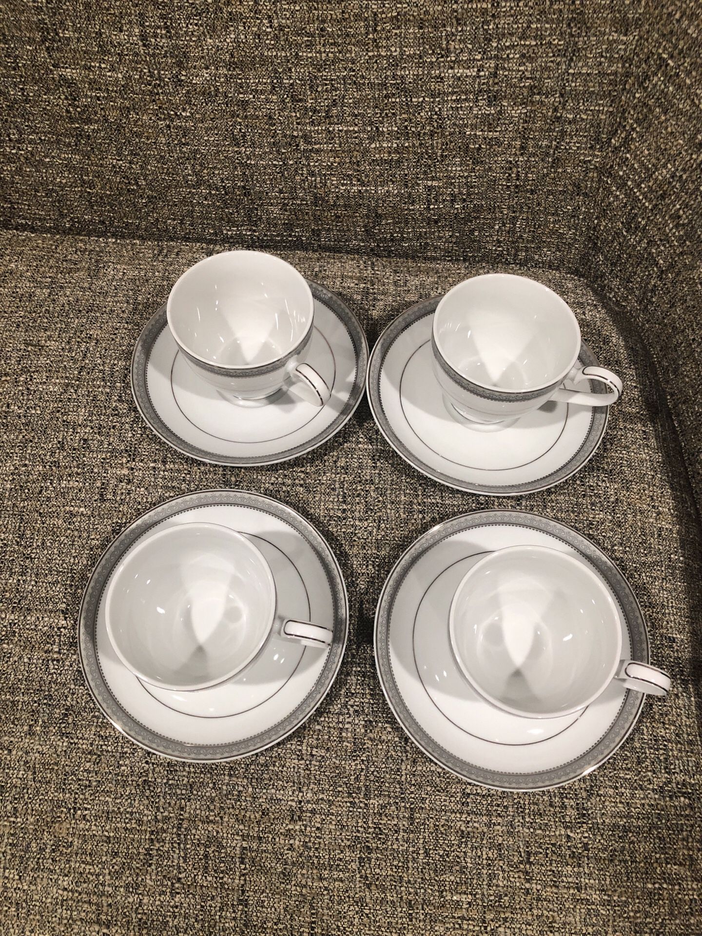 Mikasa 4 Tea cup With Saucers. Please see all the pictures and the description