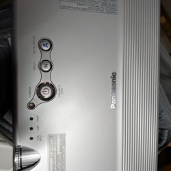 Panasonic PT-LB20U Projector
