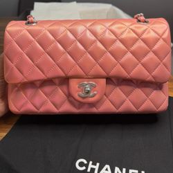 Chanel 23A Iridescent Barbie Pink Medium Classic Flap