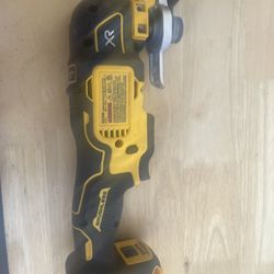 DeWalt 20V MAX ATOMIC Cordless Oscillating Multi-Tool Tool Only  