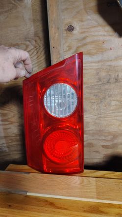 06'-10' Toyota Sienna Liftgate Tailgate Light Assemblies -OBO-