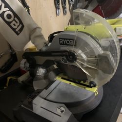7 1/4 in compound Miter Saw- Ryobi