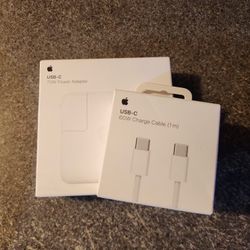 Combo Apple: Cargador USB‑C 70W + Cable 
