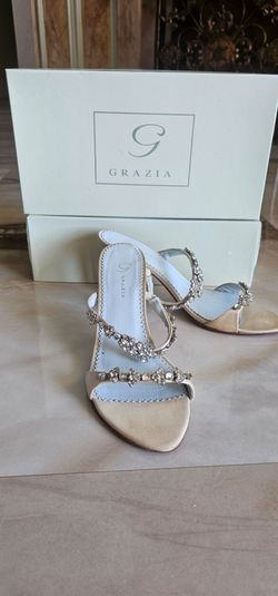 Grazia Bridal shoes, Size 7.5