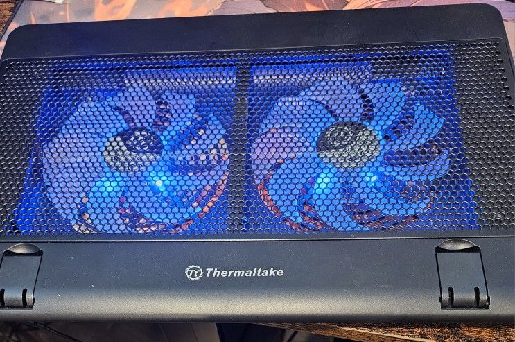 Thermaltake Laptop Cooler Pad