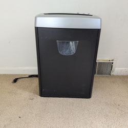 Fellows Paper Shredder Works 