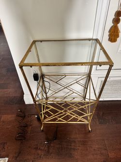 2 End Tables w Glass Top Gold/Distressed