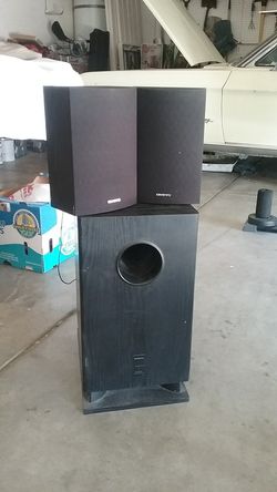 Home Speakers with base Onkyo