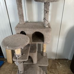 FREE Cat Tower