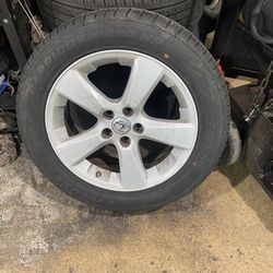 Lexus Rim  1 Rim Like New  With Brand New Tire 235 55 18