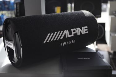 Alpine SWT-S10 with Amp