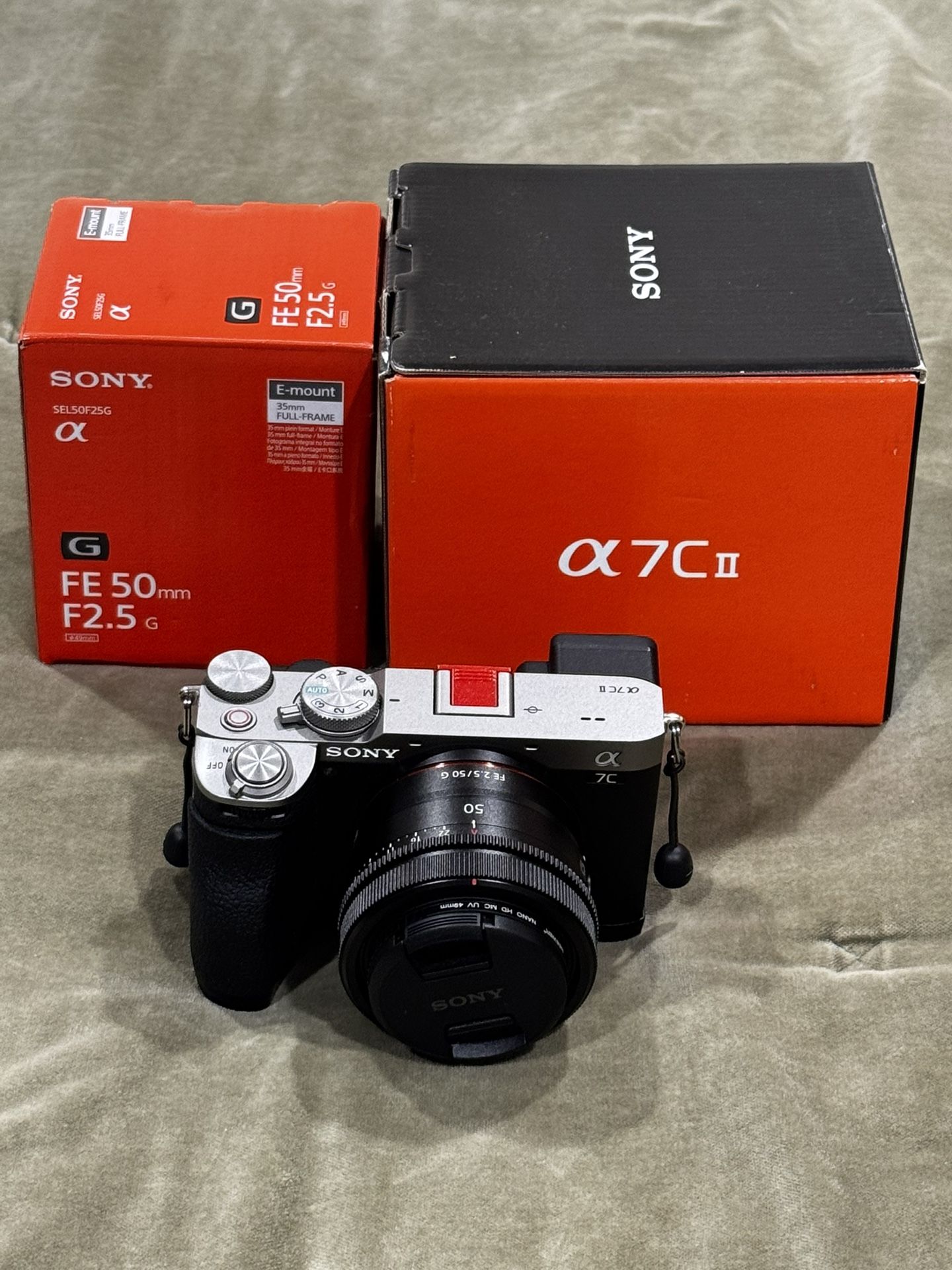 Sony a7cii w/50mm f2.5 G Lens Sell or Trade