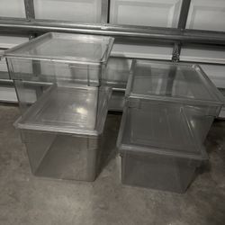 4 Cambro Containers 