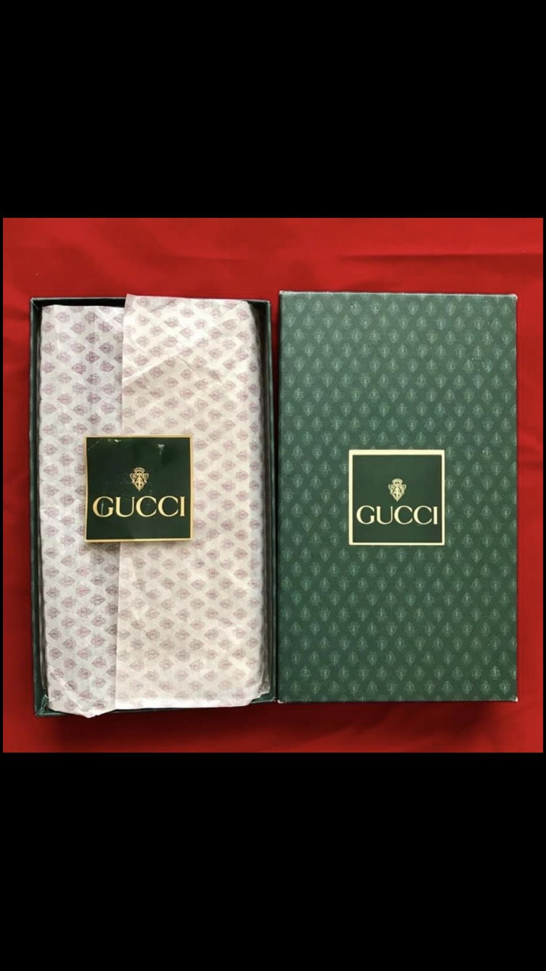 Vintage Gucci wallet