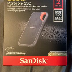 PORTABLE SAN DISK SSD 2TB